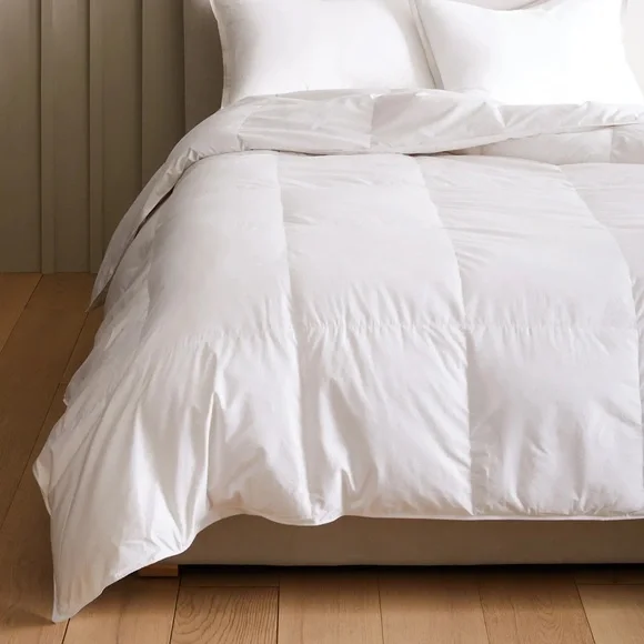QUINCE Premium Down Comforter King/Cal King 5037 - Picture 3 of 9